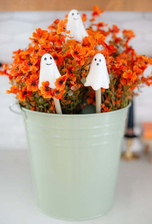 Ghost Plant Pick