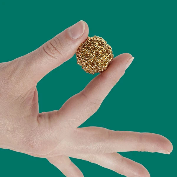 Luxe Gold Speks Mini Magnet Balls
