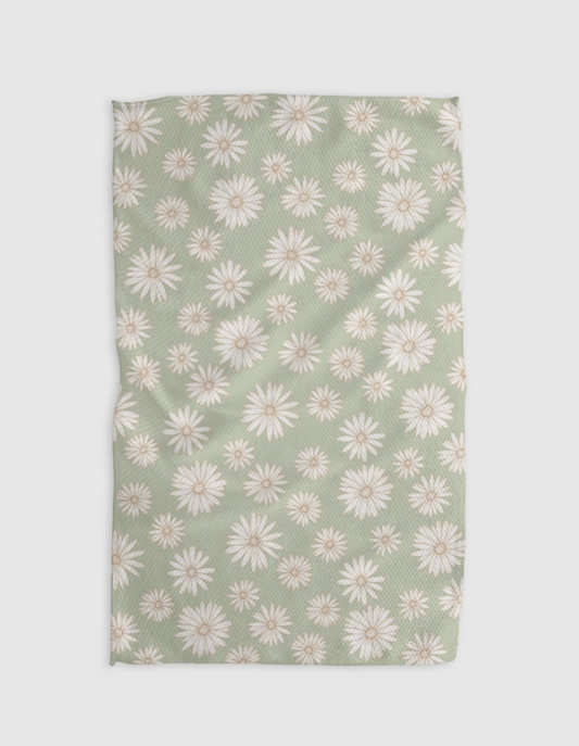 Daisy Days Geometry Towel